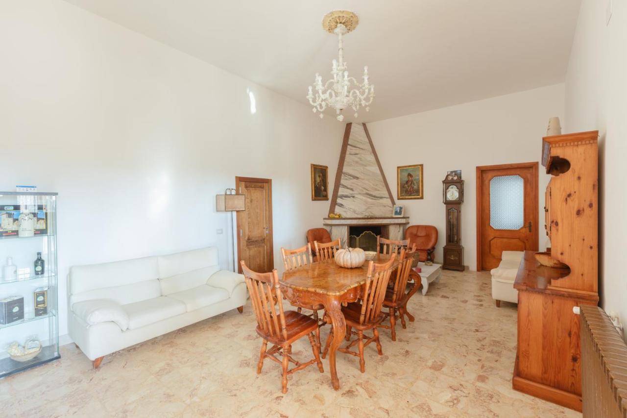 Casolare Lodedo Apart otel Ceglie Messapica Dış mekan fotoğraf